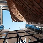 Casa Scalzi * Róma